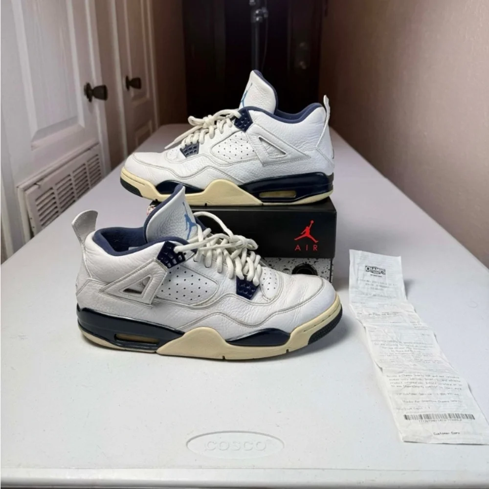 Size 10.5 - Nike Air Jordan 4 Retro LS Columbia 2015 Men's Shoes